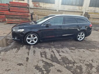 Mondeo combi 4x4 2017 najeto pouze 160tis, max vybava 2.0tdc - 2