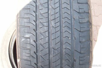 Prodám pneumatiky 245/45 R20 - 2