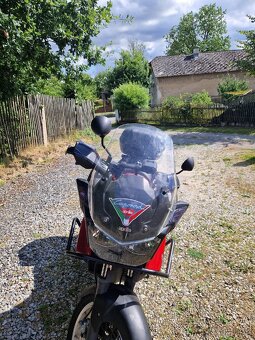 Aprilia Caponord ETV 1000 - 2