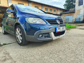 Prodám Golf Plus Cross 1.4 TSI 103kw STK do 2027 - 2
