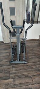 Eliptický trenažér Master E24 - 2