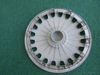Poklice VW 15" - originál - nová - 1ks - 2