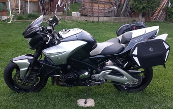 Prodám motocykl Suzuki GSX 1300 B-King - 2