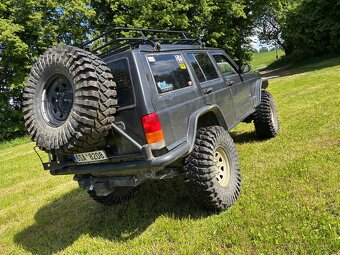 Jeep cherokee xj 4,0 manuál LPG - 2