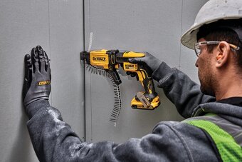 DeWALT DCF620P2K Aku šroubovák na sádrokarton - 2