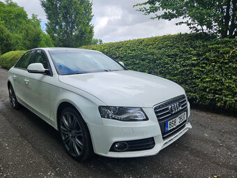 AUDI A4 2.0TDi MANUÁL - 2