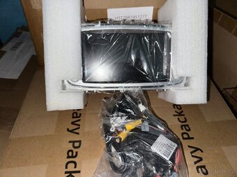 2DIN autorádio s 7″ dotykovým displejem - 2