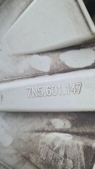 Poklice SEAT 16" originál - 2