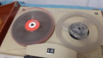 Magnetofon tesla b45...pěkný stav a funkční hraje a převíjí - 2