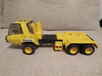 Joustra Goliath - 2