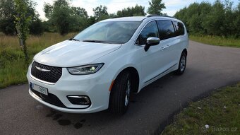 Chrysler pacifica 2023 4wd Limited výbava záruka 2 roky - 2