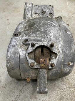 Motor ČZ 125 T - 2