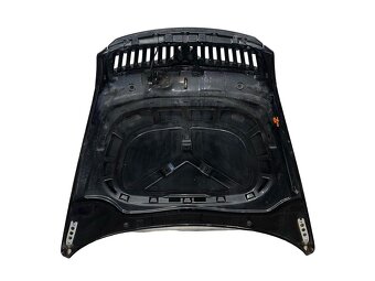 Kapota černá metalíza LF9R Škoda Octavia 2 RS r.v. 2011 - 2