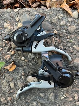 Řadící a brzdové páky Shimano Deore LX M570 3x9 - 2