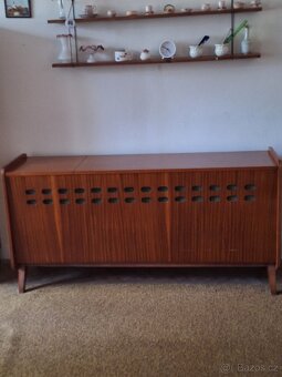 Sektorovy nábytek - 2