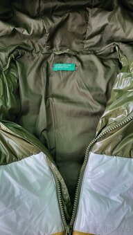 Zimni bunda Beneton, vel.116 - 2