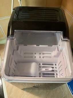 Klarstein výrobník ledu - 2