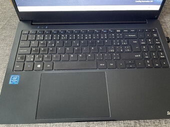 Toshiba Satellite C50-G - 2
