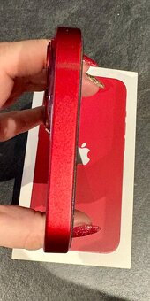 iPhone 13 Red 128 GB - 2