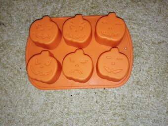 Vykrajovátka halloween - 2