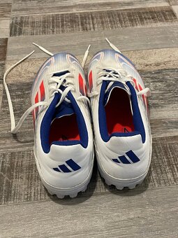 Turfy adidas 44 2/3 - 2
