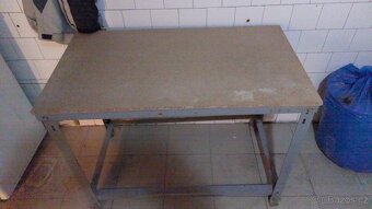 Pracovní stůl-ponk - 2