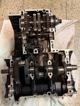 Triumph speed triple 1050 - 2