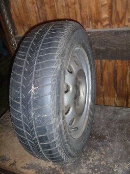 2x pneu na ráfcích 165/70 R13 - 2