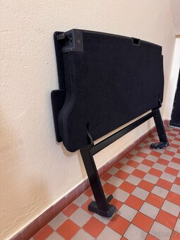 V klasse - Originální přepážka do kufru - 2