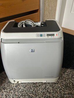 Tiskarna HP Color LaserJet 2600n - 2