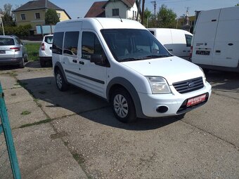 FORD TOURNEO CONNECT 1,8 TDCi,66KW,5MÍST ,ZVÝŠENÝ - 2