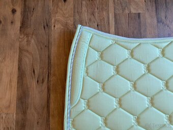 Podsedlova decka PS of Sweden DL Green Seed - 2