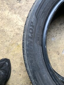 Pneu Dunlop 215/50 R17 - 2