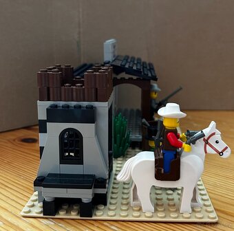 LEGO Western 6755 - Šerifovo vězení (Sheriff´s Lock-Up) - 2
