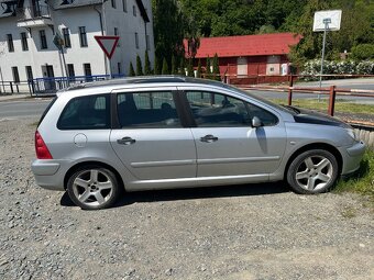 Peugeot 307 - 2