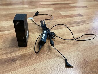 Lenovo ThinkPad USB 3.0 Dokovací stanice (DisplayLink) - 2