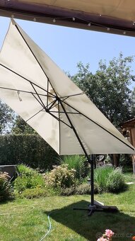 Slunečník 3x3m - 2