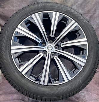 Zimní top sada Volvo XC90 275/45R20 110T - 2