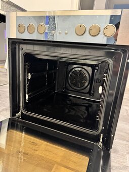 Vestavna Horkovzdušná trouba Amica - 2