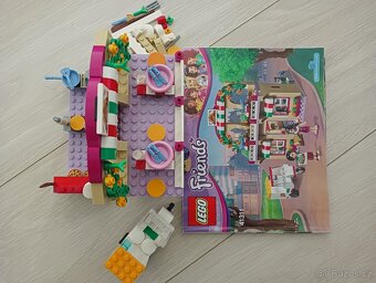 LEGO Friends 41311 Pizzerie v městečku Heartlake - 2