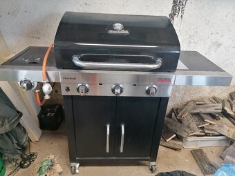 Plynový gril Chair-Broil - 2