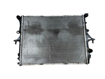 Chladič 7L0121253A CLZB 3.0TDI 180KW Audi Q7 4L FL 2011 - 2