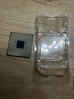 Ryzen 7 3700X + Arctic MX-4 - 2