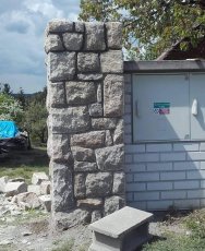 Kamenná zeď / kamenný plot - 2