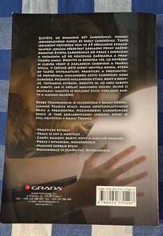 Kniha Škola čarodějnictví magie podle wiccanské tradice - 2