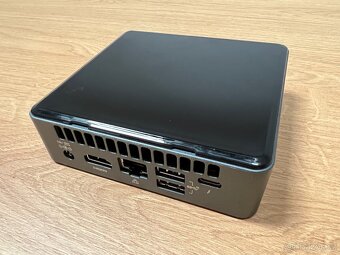 Mini PC Intel Nuc 8i5BEK - 2