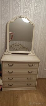 Ložnicová sestava - 2