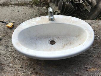 zápustné umyvadlo oválné - 2