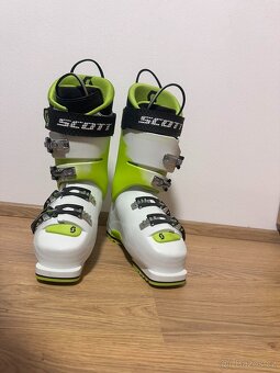 Lyžařské boty SCOTT G1 130 WTR - vel. 28,5 - 2