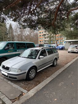 Škoda octavia 1,9tdi-74kw.r.v.2006-Tour - 2